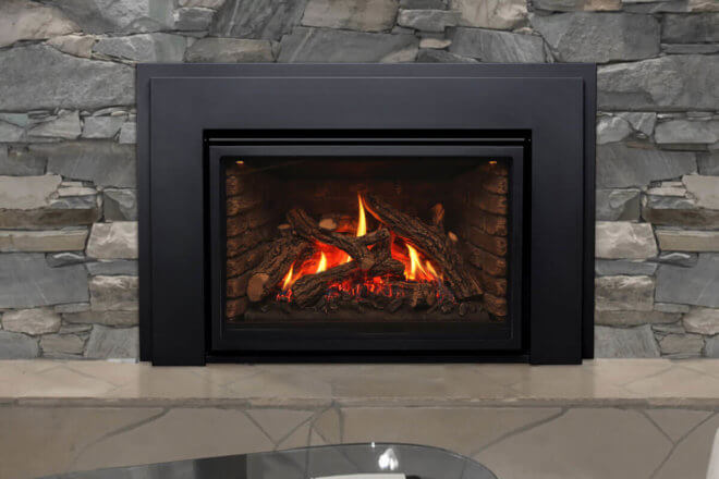 Montigo Illume fireplace insert 34FID with traditional burner and standard surround