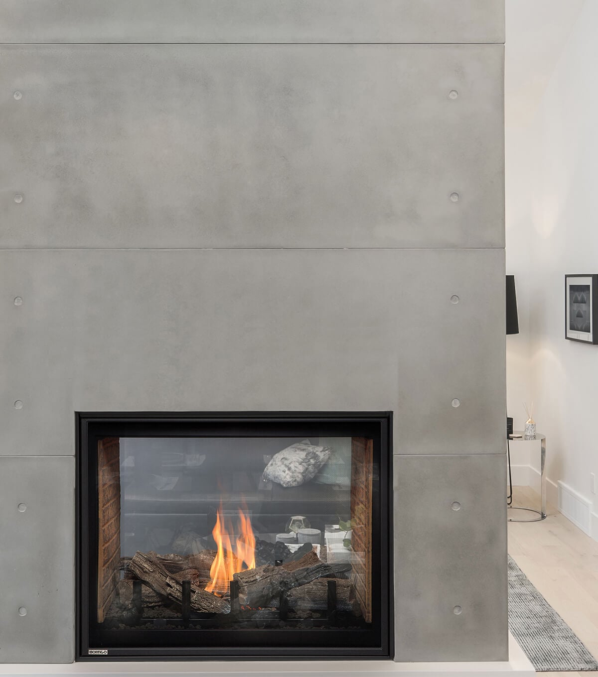 Montigo DIVINE See Through Gas Fireplace H38FSD